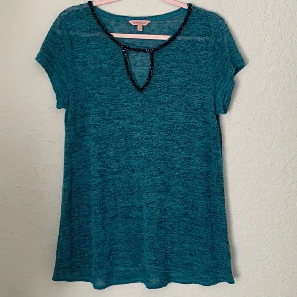 Juicy Couture Embellished Teardrop Neckline Short Sleeve Top Size L